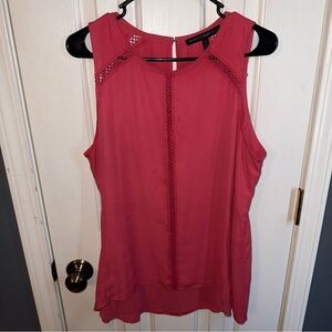 White House Black Market Rose-Pink Lace Trim Sleeveless Camisole